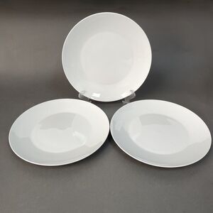 Mikasa Macie White Dinner Plates Dishwasher Microwave Safe Lot of 3